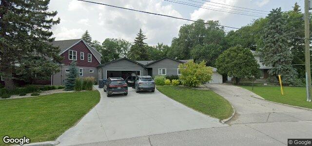 Larawan ng 736 Kildonan Drive sa Winnipeg, Manitoba