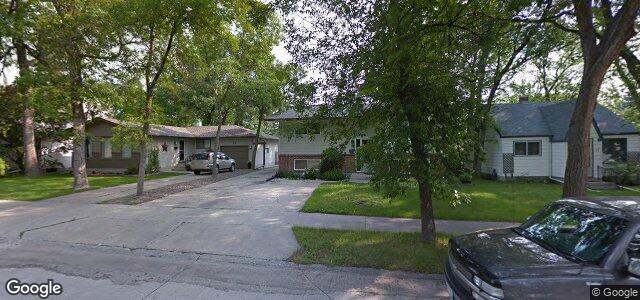 Larawan ng 75 Essar Avenue sa Winnipeg, Manitoba