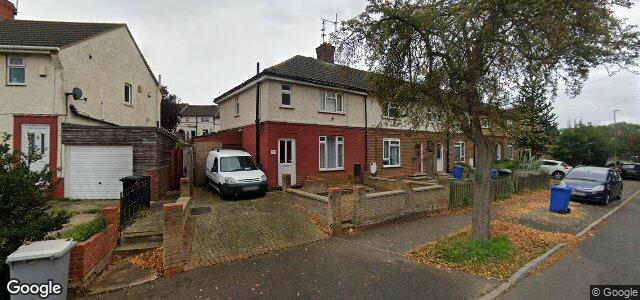 Larawan ng 75 Linden Avenue sa Winnipeg, Manitoba