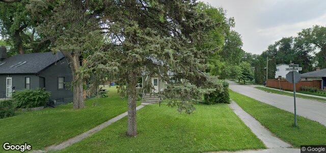 Larawan ng 781 Kildonan Drive sa Winnipeg, Manitoba