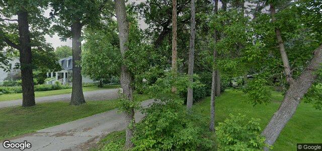 Larawan ng 838 Kildonan Drive sa Winnipeg, Manitoba