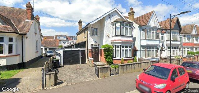 Larawan ng 85 Leighton Avenue sa Winnipeg, Manitoba