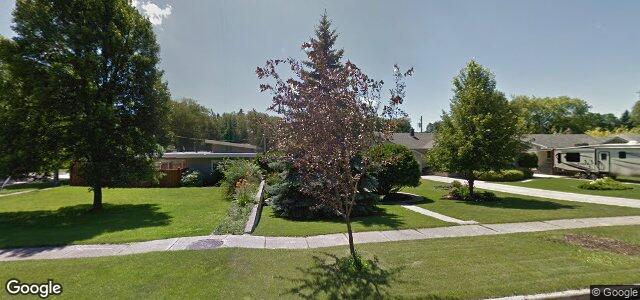 Larawan ng 86 Rossmere Crescent sa Winnipeg, Manitoba