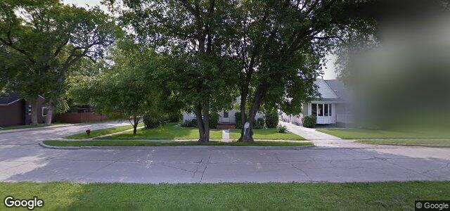 Larawan ng 885 Kildonan Drive sa Winnipeg, Manitoba