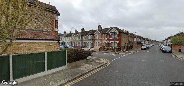 Larawan ng 9 Glencoe Avenue sa Winnipeg, Manitoba