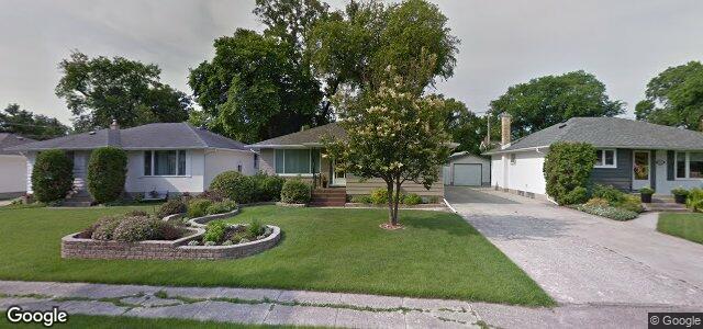 Larawan ng 90 Mossdale Avenue sa Winnipeg, Manitoba