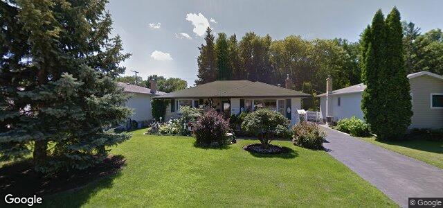 Larawan ng 92 Larchdale Crescent sa Winnipeg, Manitoba