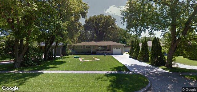 Larawan ng 925 Kildonan Drive sa Winnipeg, Manitoba