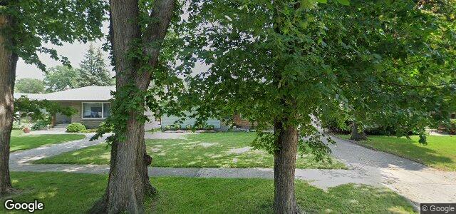 Larawan ng 941 Woodvale Street sa Winnipeg, Manitoba