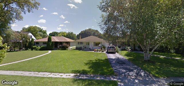 Larawan ng 945 Kildonan Drive sa Winnipeg, Manitoba