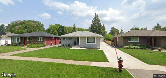 Larawan ng 961 Woodvale Street sa Winnipeg, Manitoba