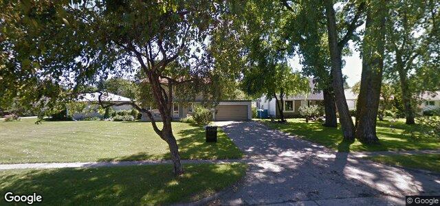 Larawan ng 969 Kildonan Drive sa Winnipeg, Manitoba