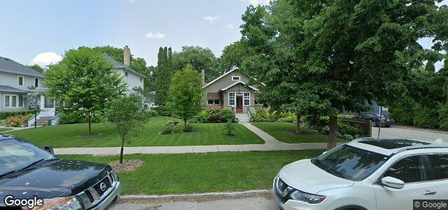 Larawan ng 99 Helmsdale Avenue sa Winnipeg, Manitoba
