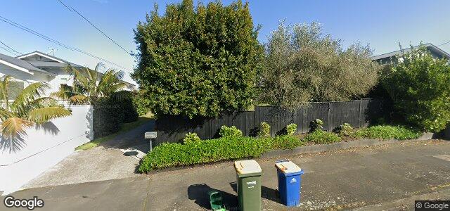 Larawan ng 204 Queen Street sa Winnipeg, Manitoba