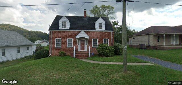 Larawan ng 205 Hampton Street sa Winnipeg, Manitoba