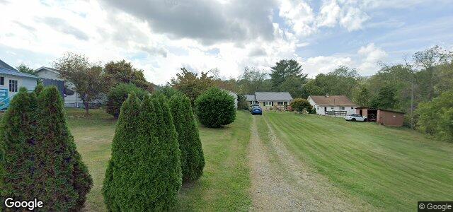 Larawan ng 206 Hampton Street sa Winnipeg, Manitoba