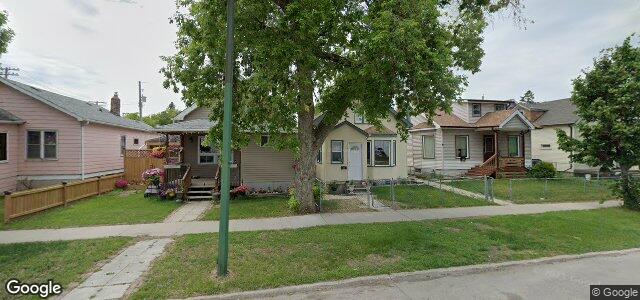 Larawan ng 206 Inglewood Street sa Winnipeg, Manitoba
