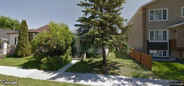 Larawan ng 213 Brooklyn Street sa Winnipeg, Manitoba