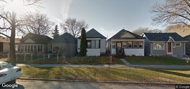 Larawan ng 214 Collegiate Street sa Winnipeg, Manitoba