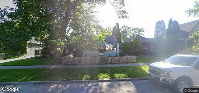 Larawan ng 216 Roseberry Street sa Winnipeg, Manitoba
