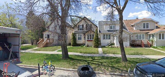 Larawan ng 218 Hampton Street sa Winnipeg, Manitoba