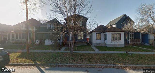 Larawan ng 220 Marjorie Street sa Winnipeg, Manitoba