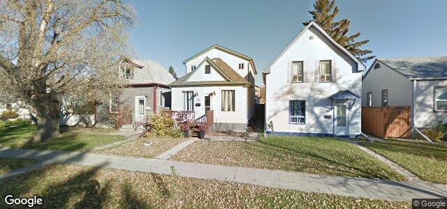 Larawan ng 221 Parkview Street sa Winnipeg, Manitoba