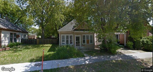 Larawan ng 225 Brooklyn Street sa Winnipeg, Manitoba