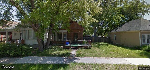 Larawan ng 229 Brooklyn Street sa Winnipeg, Manitoba