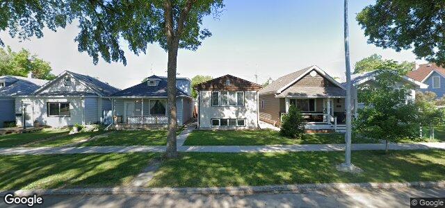 Larawan ng 230 Rutland Street sa Winnipeg, Manitoba