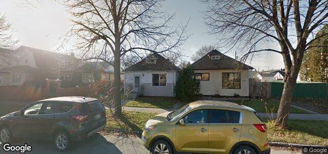 Photo of 236 Collegiate Street in Winnipeg, Manitoba