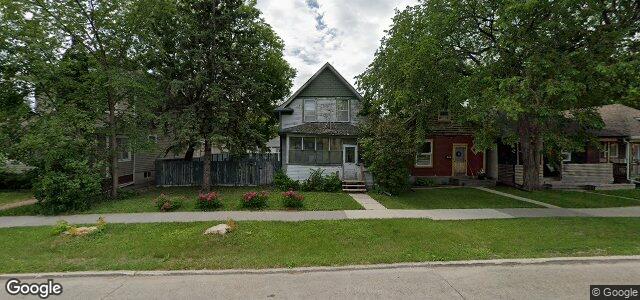 Larawan ng 240 Inglewood Street sa Winnipeg, Manitoba