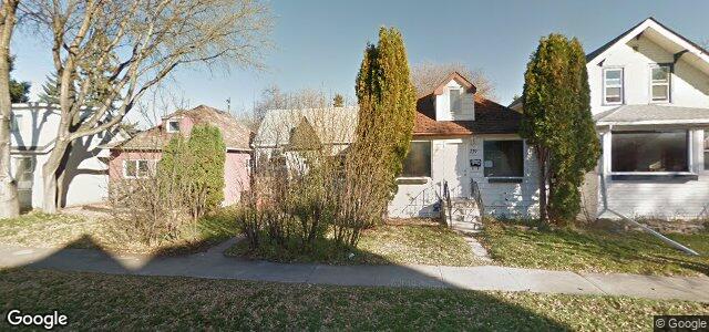 Larawan ng 241 Parkview Street sa Winnipeg, Manitoba