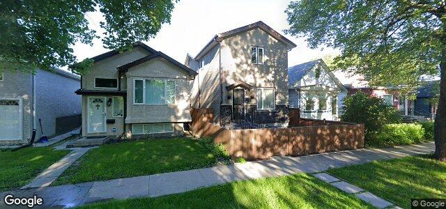 Larawan ng 241 Roseberry Street sa Winnipeg, Manitoba