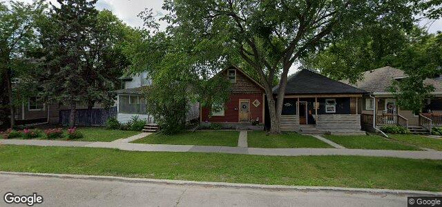Larawan ng 242 Inglewood Street sa Winnipeg, Manitoba