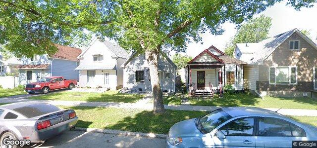 Larawan ng 242 Rutland Street sa Winnipeg, Manitoba