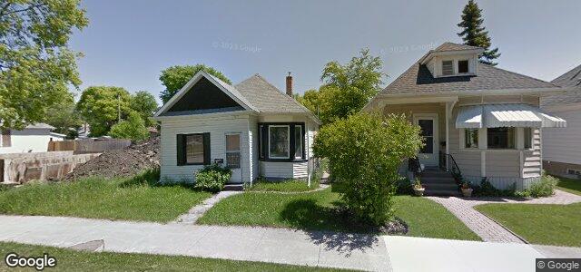 Larawan ng 243 Brooklyn Street sa Winnipeg, Manitoba