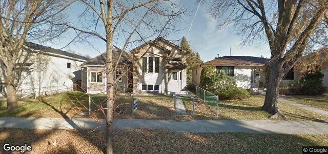 Photo of 247 Collegiate Street in Winnipeg, Manitoba