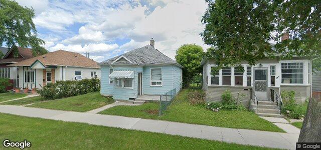 Larawan ng 247 Inglewood Street sa Winnipeg, Manitoba