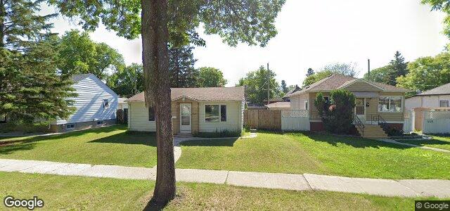 Larawan ng 247 Rutland Street sa Winnipeg, Manitoba