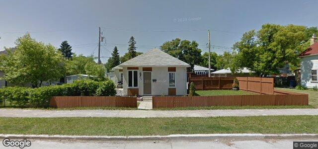 Larawan ng 252 Brooklyn Street sa Winnipeg, Manitoba