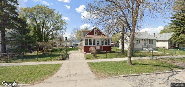 Larawan ng 260 Hampton Street sa Winnipeg, Manitoba