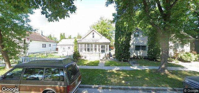 Larawan ng 272 Rutland Street sa Winnipeg, Manitoba