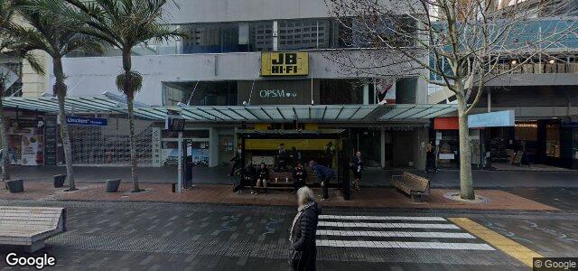 Larawan ng 292 Queen Street sa Winnipeg, Manitoba