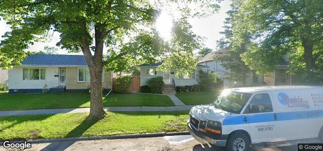 Larawan ng 294 Roseberry Street sa Winnipeg, Manitoba