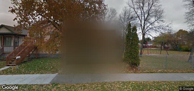 Larawan ng 301 Inglewood Street sa Winnipeg, Manitoba