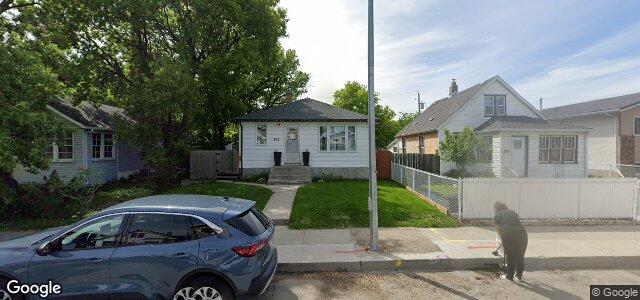 Larawan ng 302 King Edward Street sa Winnipeg, Manitoba