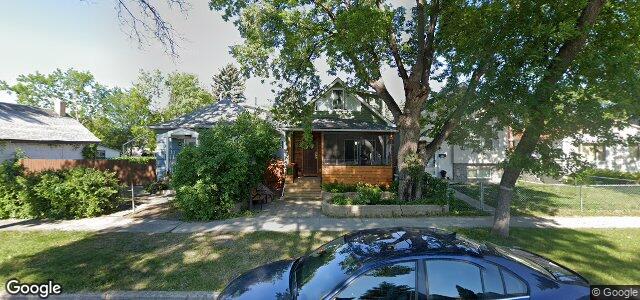 Larawan ng 302 Rutland Street sa Winnipeg, Manitoba