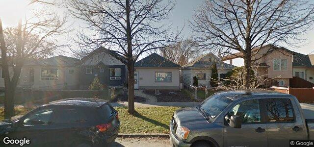 Larawan ng 304 Collegiate Street sa Winnipeg, Manitoba