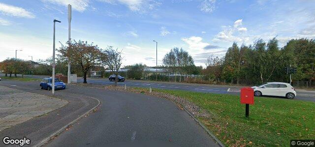 Larawan ng 305 Ferry Road sa Winnipeg, Manitoba